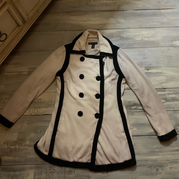 Vintage & beautiful INC. Double-Breasted PEA COAT - Picture 8 of 10